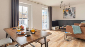 Brand New Central Balcony Flat - Hastings Holidays